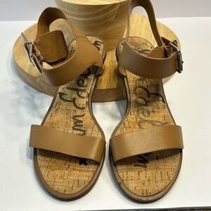 Sam Edelman Tan Cork Footbed ankle strap Sandals women’s size 8.5 1 1/2” heel